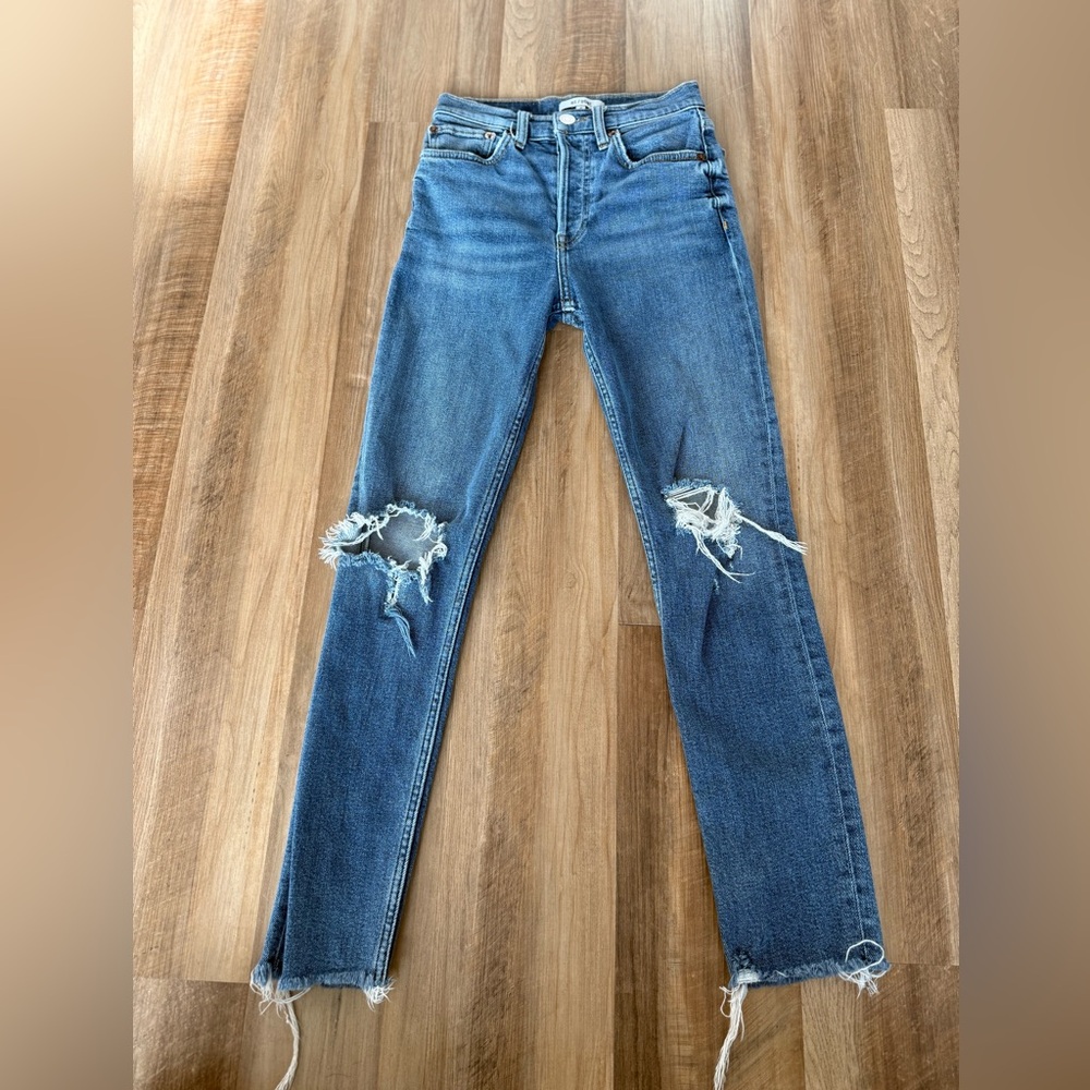 Re/Done | High Rise Blue Jeans | Size 25 | Distressed | Skinny | Raw Hem